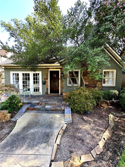 5522 Mercedes Ave, Dallas, TX, 75206-5822 | Card Image