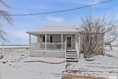 7302 Hoffman Rd, Centralia, IL, 62801-7345 | Card Image