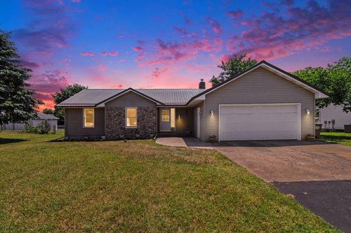 31421 64th Avenue, Antwerp Township, MI, 49065 | Card Image