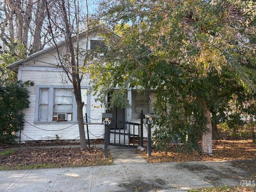 619 L St, Bakersfield, CA, 93304-2140 | Card Image