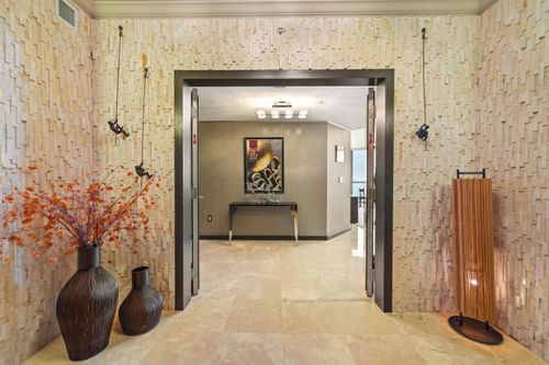 3105-3101 S Ocean Dr, Hollywood, FL, 33019-2804 | Card Image