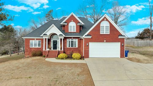 211 Clearview Cir Ne, Cleveland, TN, 37323-5799 | Card Image