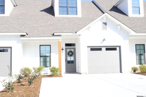 17172 Oak Lawn Blvd, Prairieville, LA, 70769-4145 | Card Image