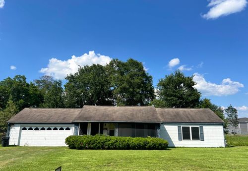 285 E Darby St, Bridge City, TX, 77611-3017 | Card Image