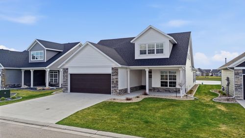 711 Rania Way W, West Fargo, ND, 58078-4407 | Card Image