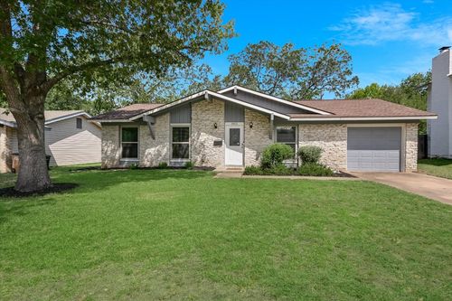 8012 Stillwood Ln, Austin, TX, 78757-8144 | Card Image