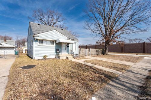 837 E Maxlow Ave, Hazel Park, MI, 48030-3122 | Card Image