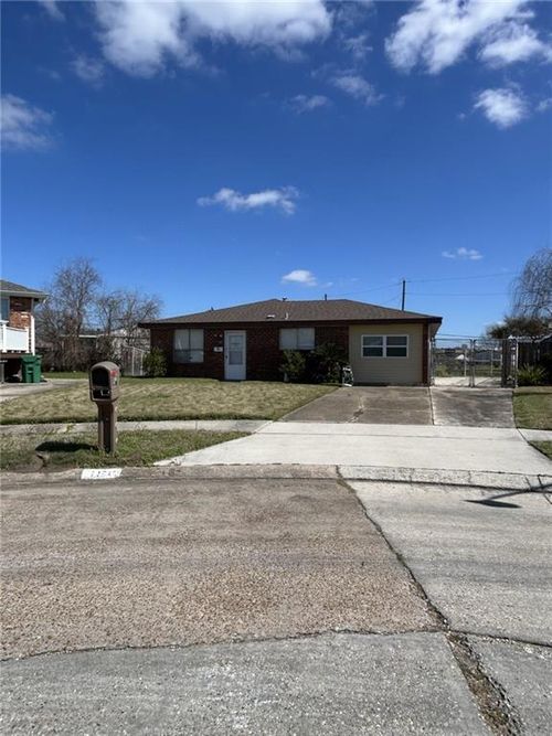 156 Elvie Ct, Avondale, LA, 70094-2902 | Card Image