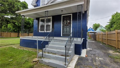 325 Box Ave (Lower), Buffalo, NY, 14211 | Card Image