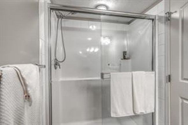 212 - 406 Cranberry Pk Se, Condo with 2 bedrooms, 2 bathrooms and 1 parking in Calgary AB | Image 19