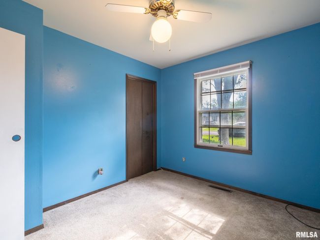 106 N 5 Th St, House other with 3 bedrooms, 2 bathrooms and null parking in Dunlap IL | Image 38