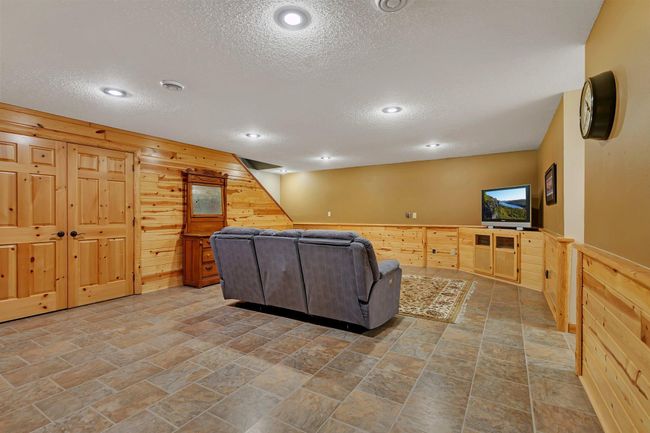 A great place to escape and watch a movie | Image 23