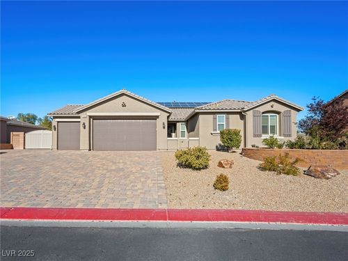 3804 Vincelli Ave, North Las Vegas, NV, 89031-4811 | Card Image