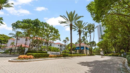13213-3245 Ne 184th St, Aventura, FL, 33160-4982 | Card Image