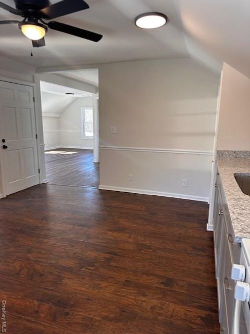 50-50 South St, Marlboro, NY, 12542-6315 | Card Image