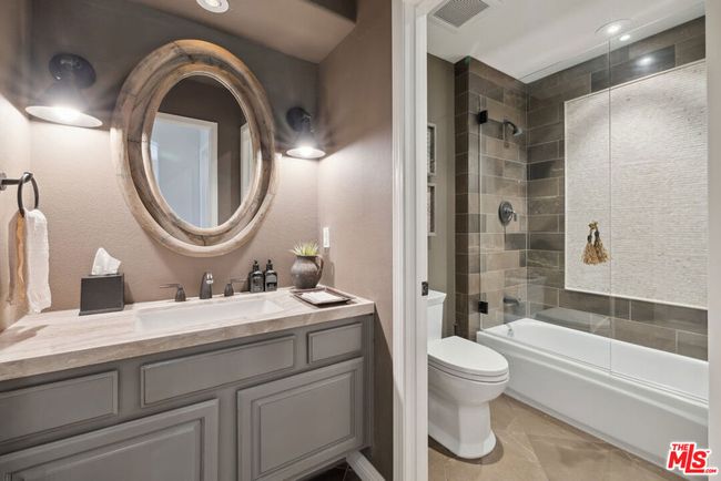 5565 Eagle Point Cir, House other with 4 bedrooms, 3 bathrooms and 3 parking in Westlake Village CA | Image 52