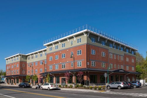 103-87 N Chestnut St, New Paltz, NY, 12561-1033 | Card Image