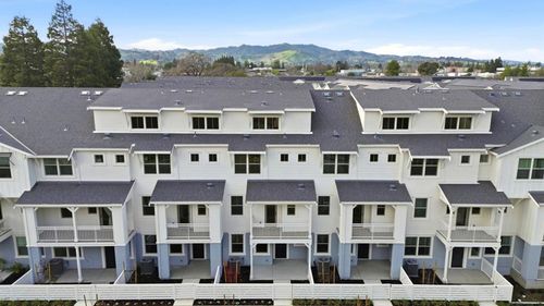 2737 Oak Rd, Walnut Creek, CA, 94597-2816 | Card Image