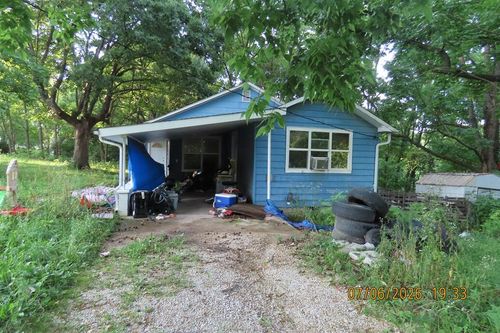 299 Cherry St, Fordland, MO, 65652-7395 | Card Image