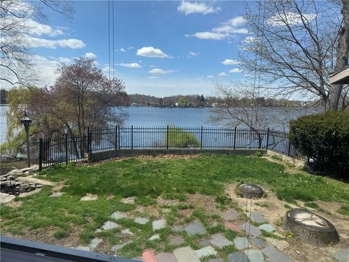 157 Betsey Williams Dr, Warwick, RI, 02889-2908 | Card Image