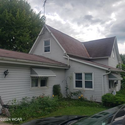 301 N Main Street, House other with 3 bedrooms, 2 bathrooms and 2 parking in Middle Point OH | Image 2