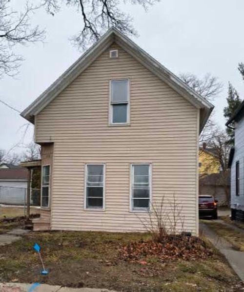 1316 Sanford St, Muskegon, MI, 49441-2151 | Card Image