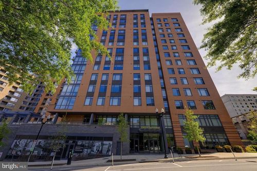 203-2000 Clarendon Blvd, ARLINGTON, VA, 22201-2967 | Card Image