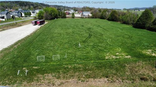 2301 Virginia Ave, Culloden, WV, 25510-9603 | Card Image