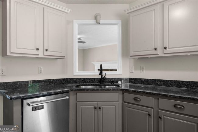 6715 N Glen Dr, House other with 4 bedrooms, 3 bathrooms and null parking in Cumming GA | Image 15
