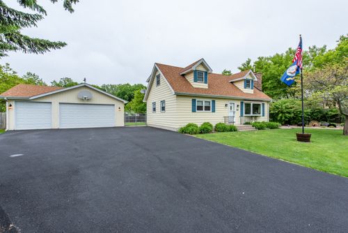 10052 W Talmadge Avenue, Beach Park, IL, 60099 | Card Image