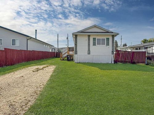 5206 52 Ave, Valleyview, AB, T0H3N0 | Card Image