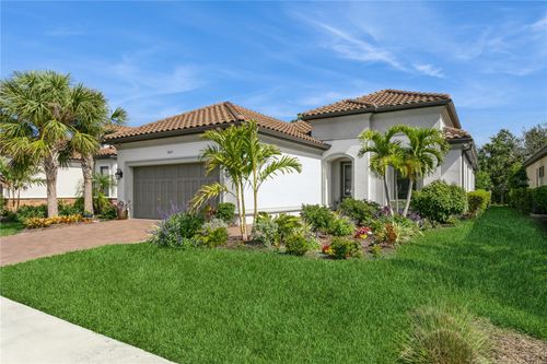 5665 Piccolo St, NOKOMIS, FL, 34275-2256 | Card Image