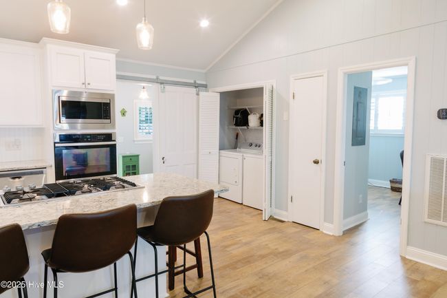 Laundry Closet | Image 31