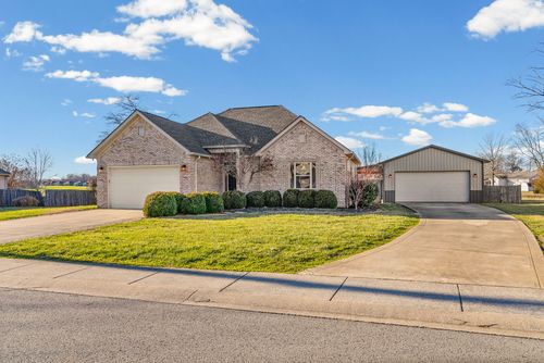 422 Simon St, Hopkinsville, KY, 42240-5311 | Card Image