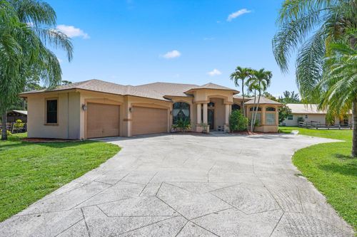 2910 Doe Trl, Loxahatchee, FL, 33470-2557 | Card Image