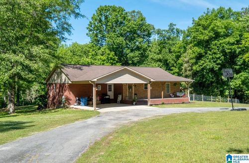 5261 Gilmer Ln, Rainbow City, AL, 35906-8982 | Card Image