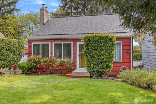 10850 26th Ave S, Seattle, WA, 98168-1811 | Card Image