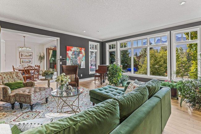 930 9 St, House other with 8 bedrooms, 7 bathrooms and 4 parking in Canmore AB | Image 10
