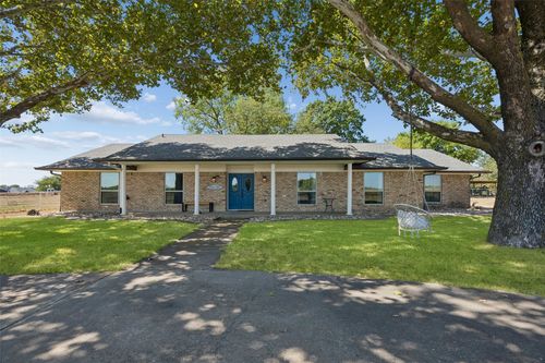 101 Laguna Vista Dr, Waxahachie, TX, 75165-9489 | Card Image