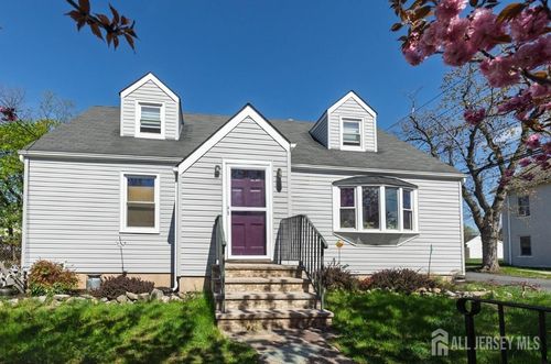 39 S 5th Ave, Highland Park, NJ, 08904-2604 | Card Image