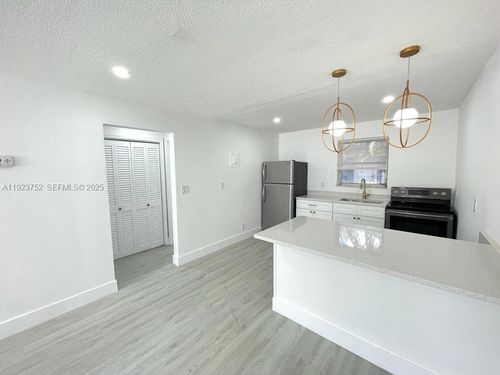 apt-103-2418 Polk St, Hollywood, FL, 33020-4348 | Card Image