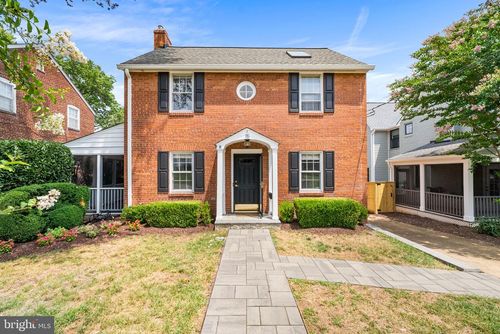 15 N Garfield St, ARLINGTON, VA, 22201-1021 | Card Image