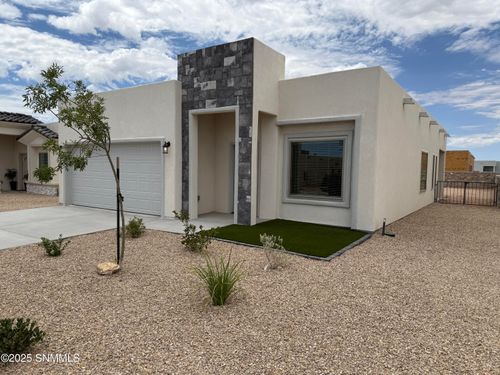 7845 San Eduardo Street, Las Cruces, NM, 88012 | Card Image
