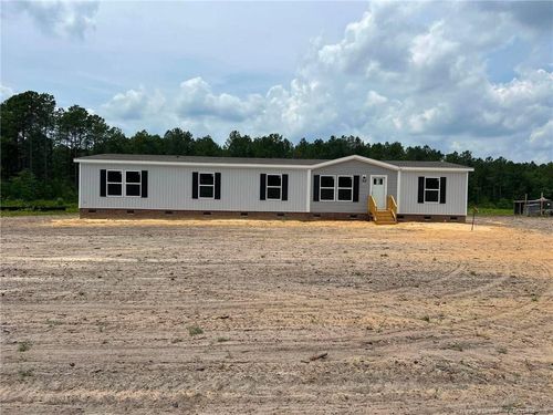 2735 Emma Jane Rd, Saint Pauls, NC, 28384-3300 | Card Image