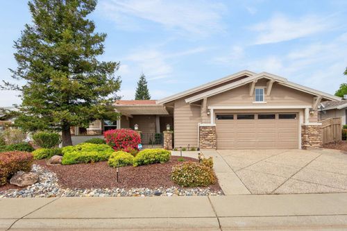 2270 Longspur Loop, Lincoln, CA, 95648 | Card Image