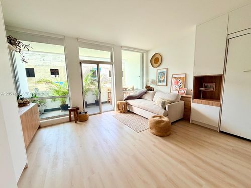308-700 Biltmore Way, Coral Gables, FL, 33134 | Card Image