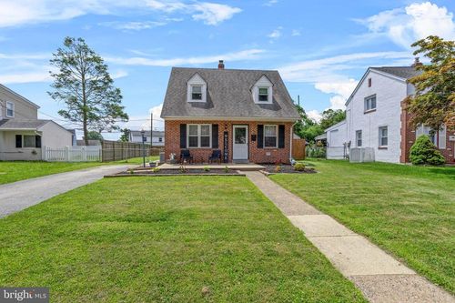 829 Springhill Rd, SECANE, PA, 19018-3409 | Card Image