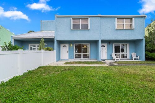 b-902 Shorewinds Dr, Hutchinson Island, FL, 34949-1598 | Card Image