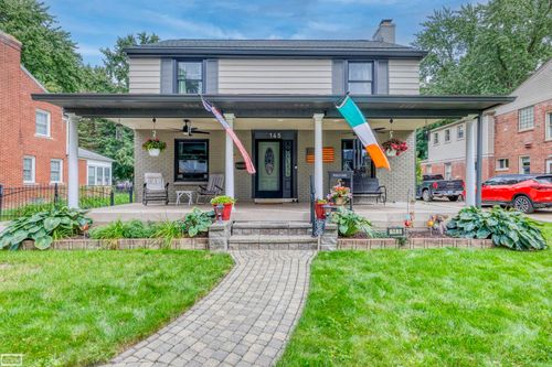 145 Lodewyck St, Mount Clemens, MI, 48043-2233 | Card Image