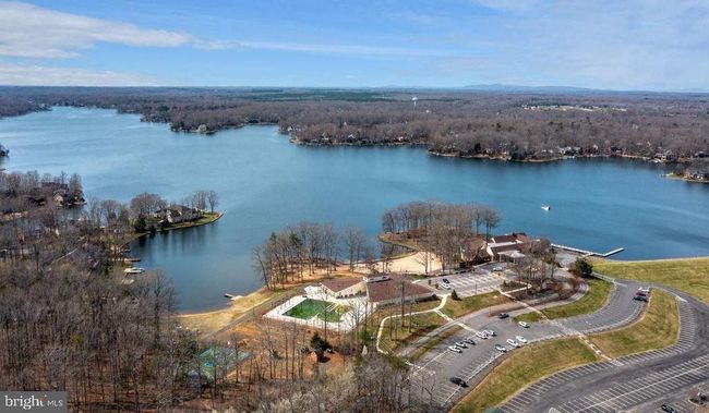 726 Lakeview Pkwy, House other with 4 bedrooms, 3 bathrooms and null parking in LOCUST GROVE VA | Image 39
